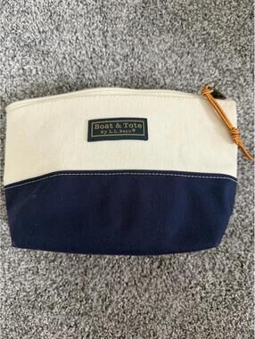LL Bean Boat And Tote Zip Pouch Navy Blue - Great Condition